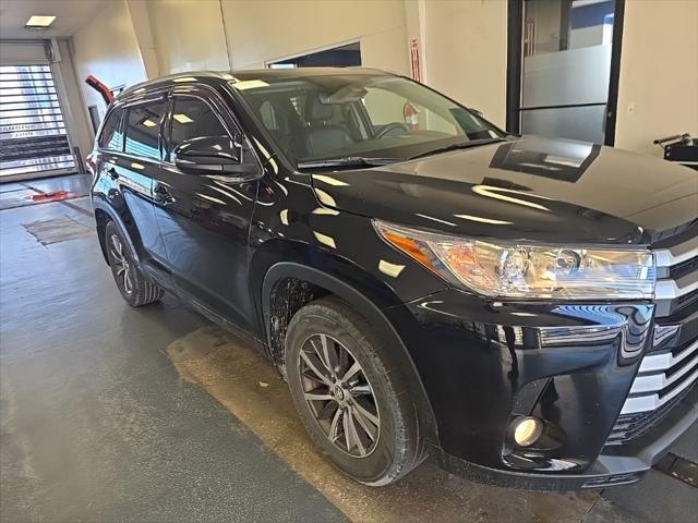2017 Toyota Highlander XLE for sale near Groveport, OH
