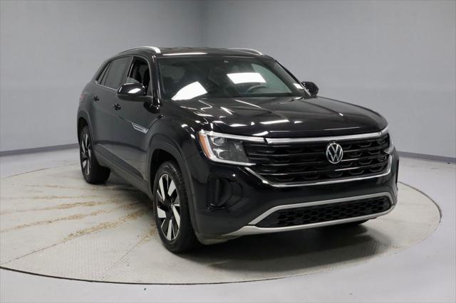2025 Volkswagen Atlas Cross Sport 2.0T SE w/Technology for sale in Groveport, OH