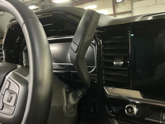 2023 GMC Sierra 1500 4WD Crew Cab Short Box Elevation with 3SB