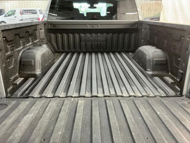 2023 GMC Sierra 1500 4WD Crew Cab Short Box Elevation with 3SB