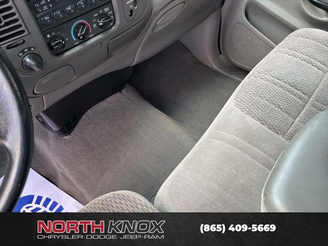 1997 Ford F-150 XLT