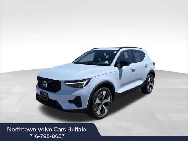 2026 Volvo XC40 Core, B5 AWD Gas (mild hybrid), Dark for sale in Amherst, NY