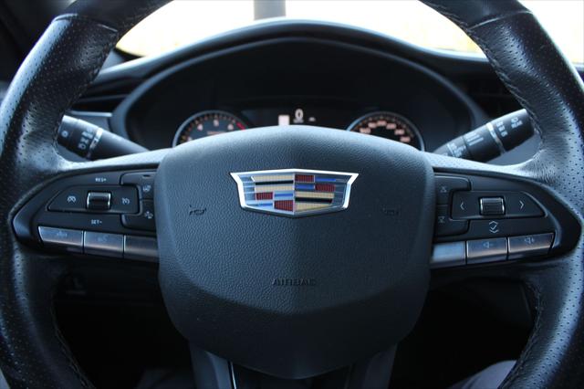 2023 Cadillac XT4 Sport