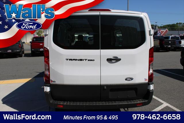 2026 Ford Transit Cargo Van Base