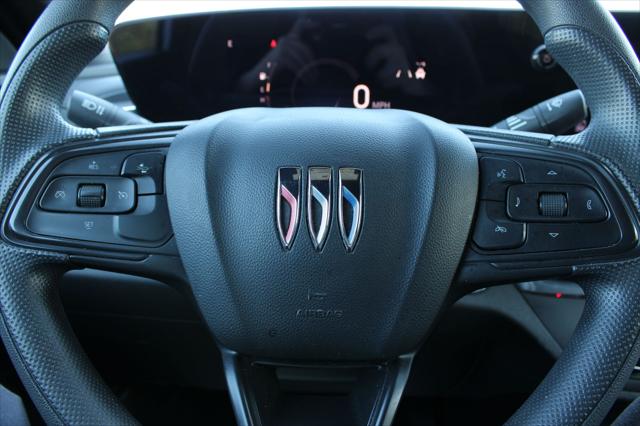 2024 Buick NV Preferred FWD