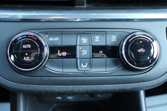 2024 Buick NV Preferred FWD