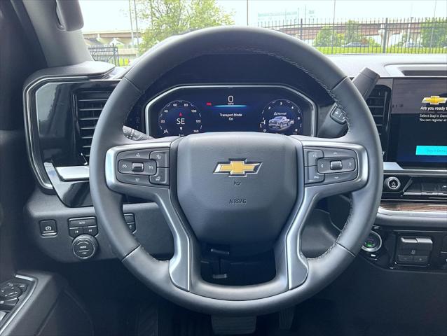 2026 Chevrolet Silverado 1500 4WD Crew Cab Short Bed LT with 2FL