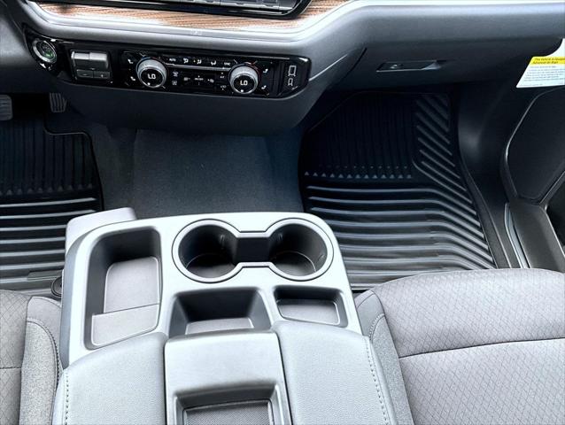 2026 Chevrolet Silverado 1500 4WD Crew Cab Short Bed LT with 2FL