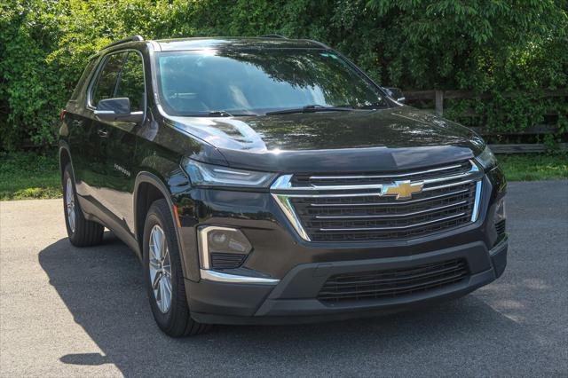 2022 Chevrolet Traverse AWD LT Leather