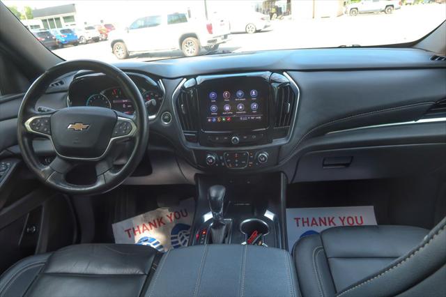 2022 Chevrolet Traverse AWD LT Leather