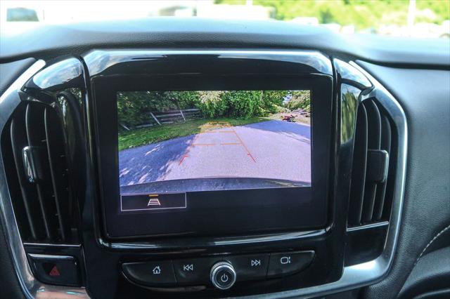 2022 Chevrolet Traverse AWD LT Leather