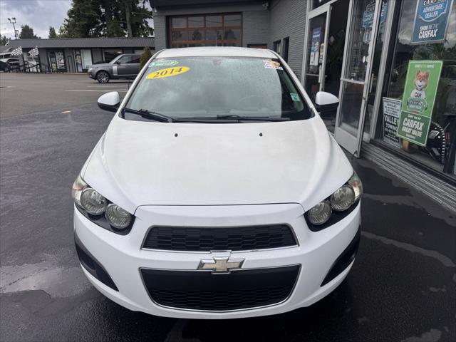 2014 Chevrolet Sonic LS Auto