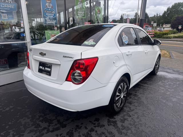 2014 Chevrolet Sonic LS Auto