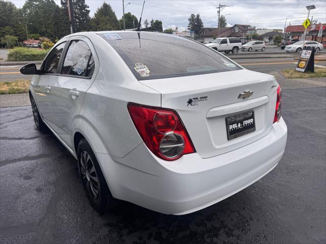 2014 Chevrolet Sonic LS Auto