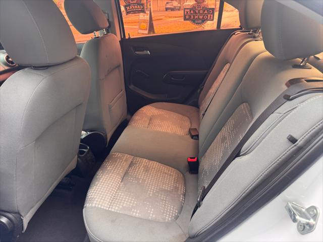 2014 Chevrolet Sonic LS Auto