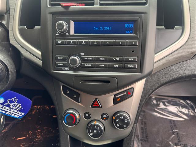 2014 Chevrolet Sonic LS Auto