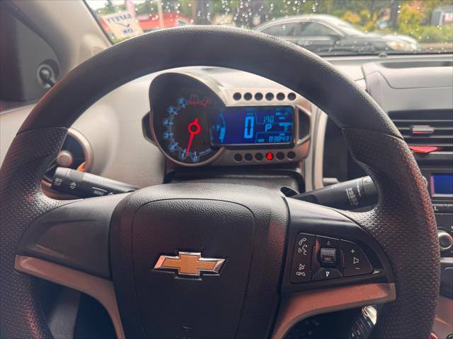 2014 Chevrolet Sonic LS Auto