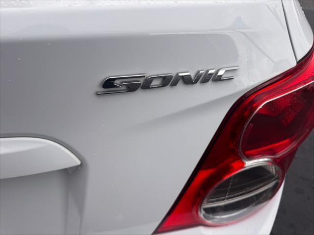 2014 Chevrolet Sonic LS Auto