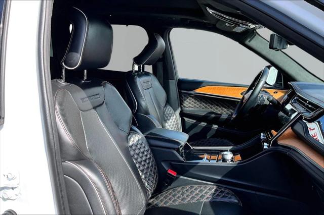 2022 Jeep Grand Cherokee Summit Reserve