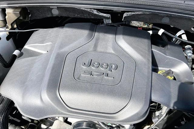 2022 Jeep Grand Cherokee Summit Reserve