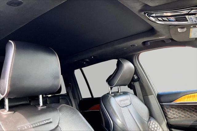 2022 Jeep Grand Cherokee Summit Reserve