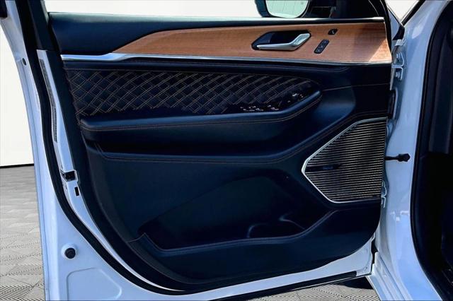 2022 Jeep Grand Cherokee Summit Reserve