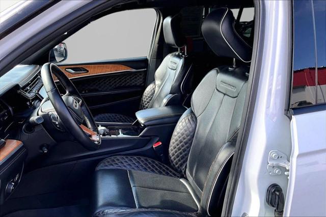2022 Jeep Grand Cherokee Summit Reserve