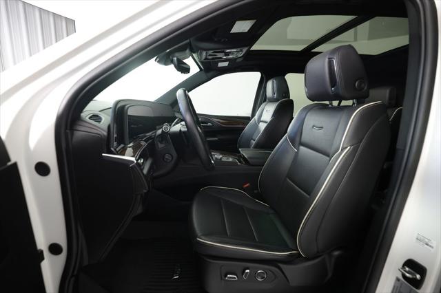 2024 Cadillac Escalade ESV 4WD Premium Luxury