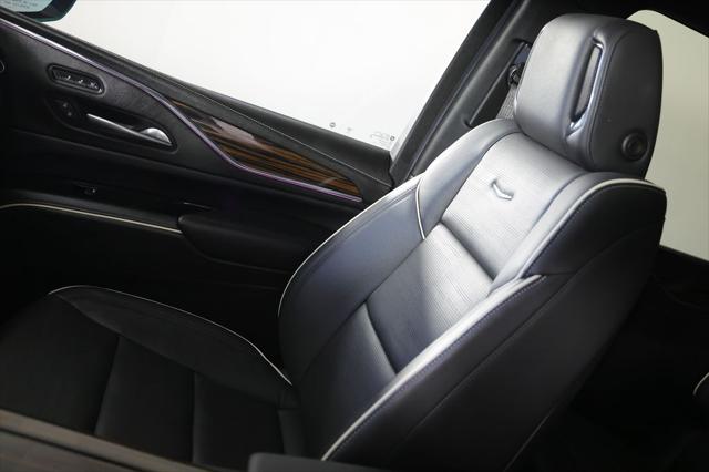 2024 Cadillac Escalade ESV 4WD Premium Luxury