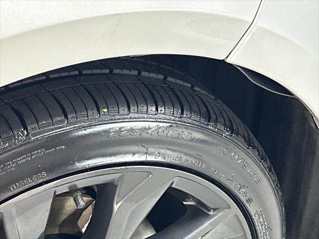 Certified Used 2024 SILVER ME. Toyota  image 12