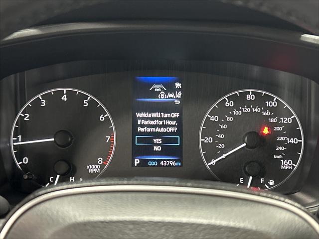 Certified Used 2024 SILVER ME. Toyota  image 21