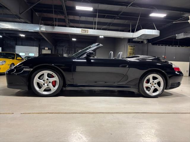 2004 Porsche 911 Carrera 4S
