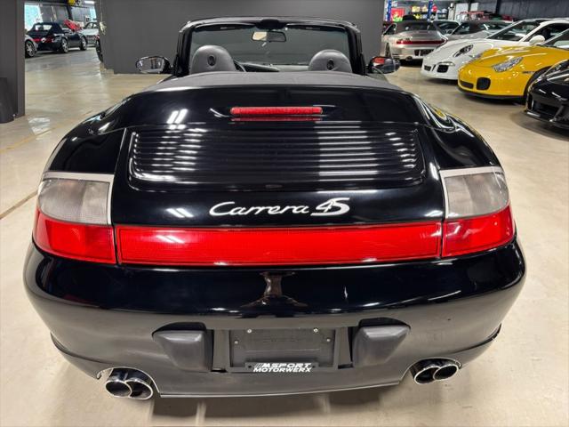 2004 Porsche 911 Carrera 4S
