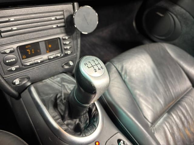 2004 Porsche 911 Carrera 4S