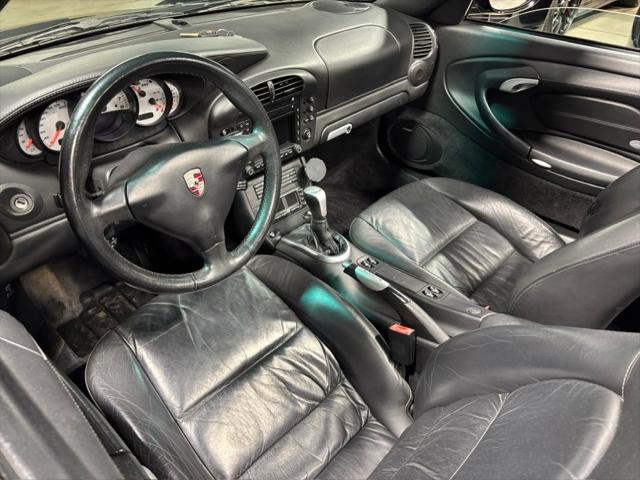 2004 Porsche 911 Carrera 4S