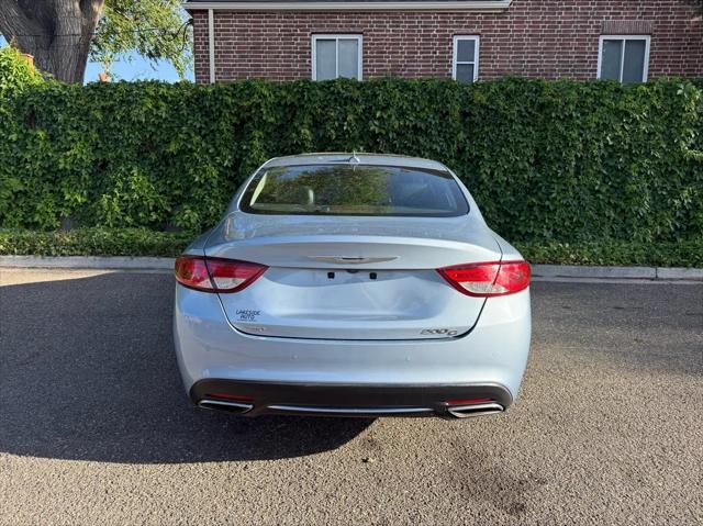 2015 Chrysler 200 C