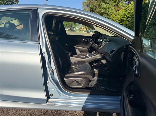 2015 Chrysler 200 C
