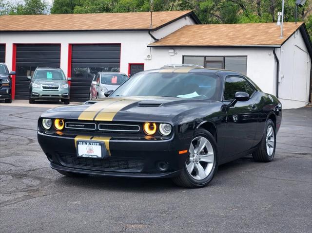 2017 Dodge Challenger SXT