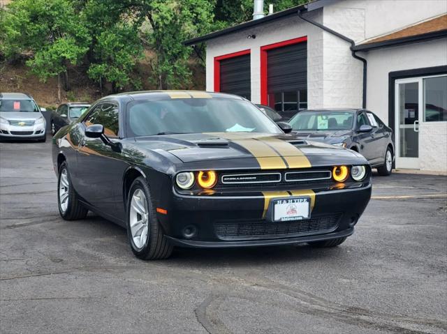 2017 Dodge Challenger SXT