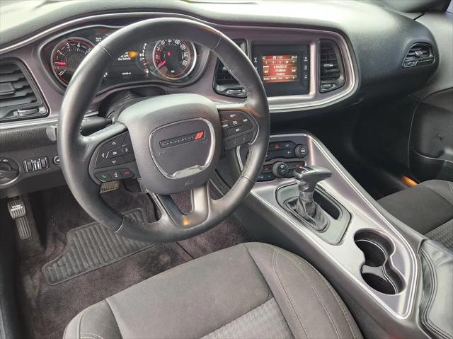 2017 Dodge Challenger SXT