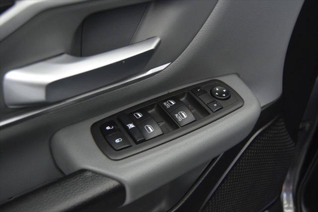 2022 Ram 1500 Big Horn Crew Cab 4x2 57 Box