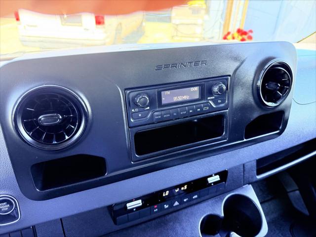 2021 Mercedes-Benz Sprinter 2500 High Roof I4