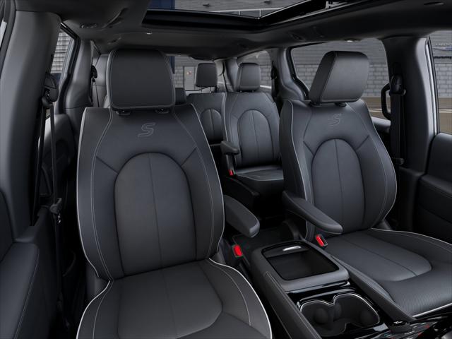 2027 Chrysler Pacifica Limited