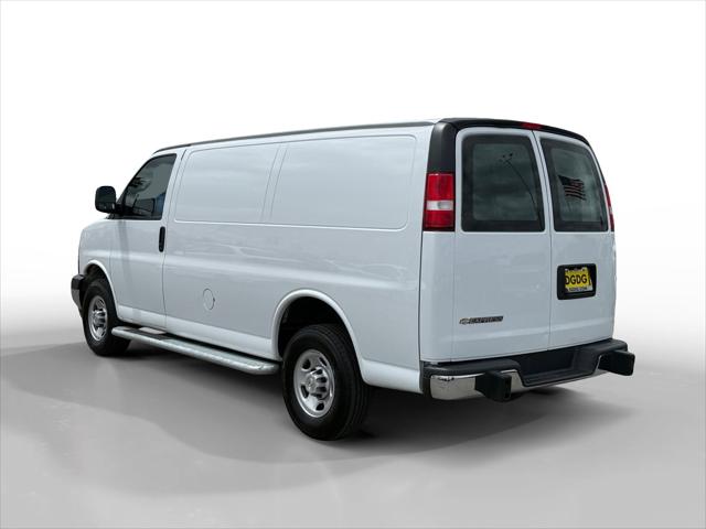 2024 Chevrolet Express Cargo Van RWD 2500 Regular Wheelbase WT