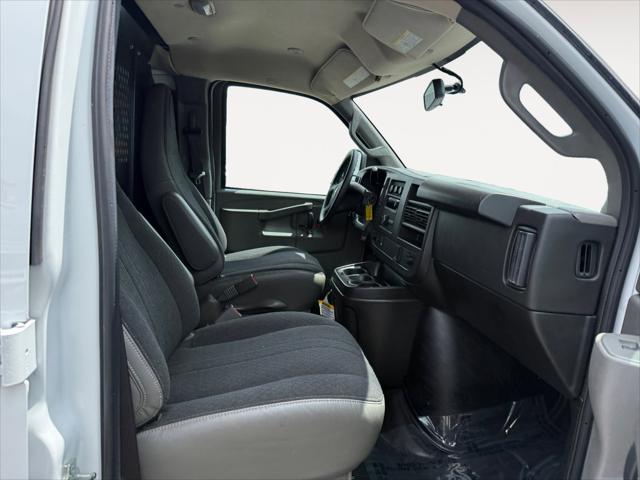 2024 Chevrolet Express Cargo Van RWD 2500 Regular Wheelbase WT