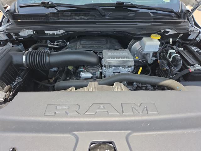 2024 Ram 1500 Laramie Crew Cab 4x4 5'7" Box