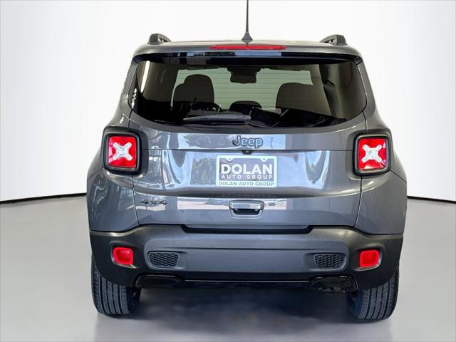 2022 Jeep Renegade Altitude 4x4