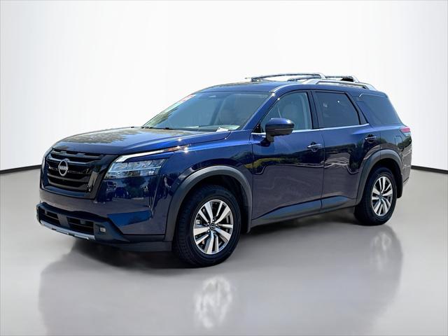 2022 Nissan Pathfinder SL 4WD
