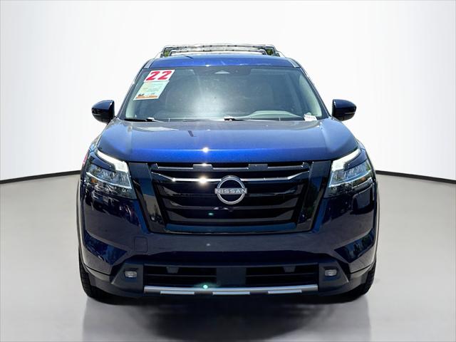 2022 Nissan Pathfinder SL 4WD