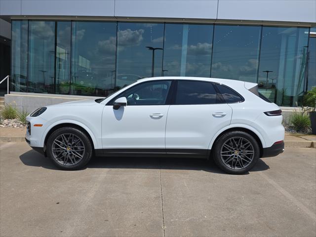 2024 Porsche Cayenne AWD